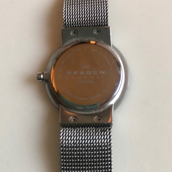Skagen silver diamond watch - Picture 4 of 5